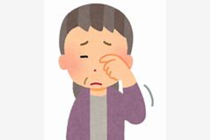 目の乾燥　年配者